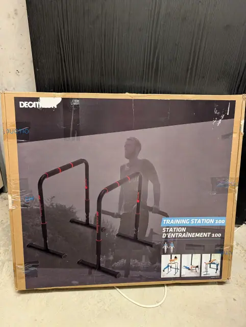 Decathlon Training Station 100