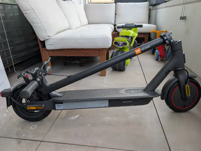 Electric Scooter